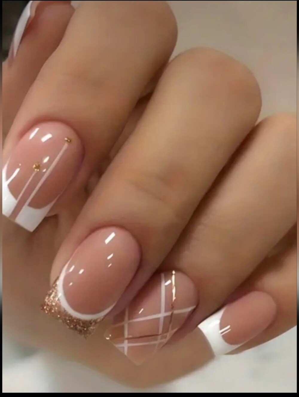 3 FOR $15 Nude Gold Geometric Press-On Nails